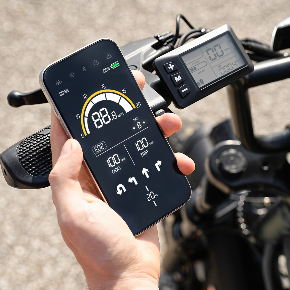 Phone showing the Cycrown app beside the Run Mini LCD screen