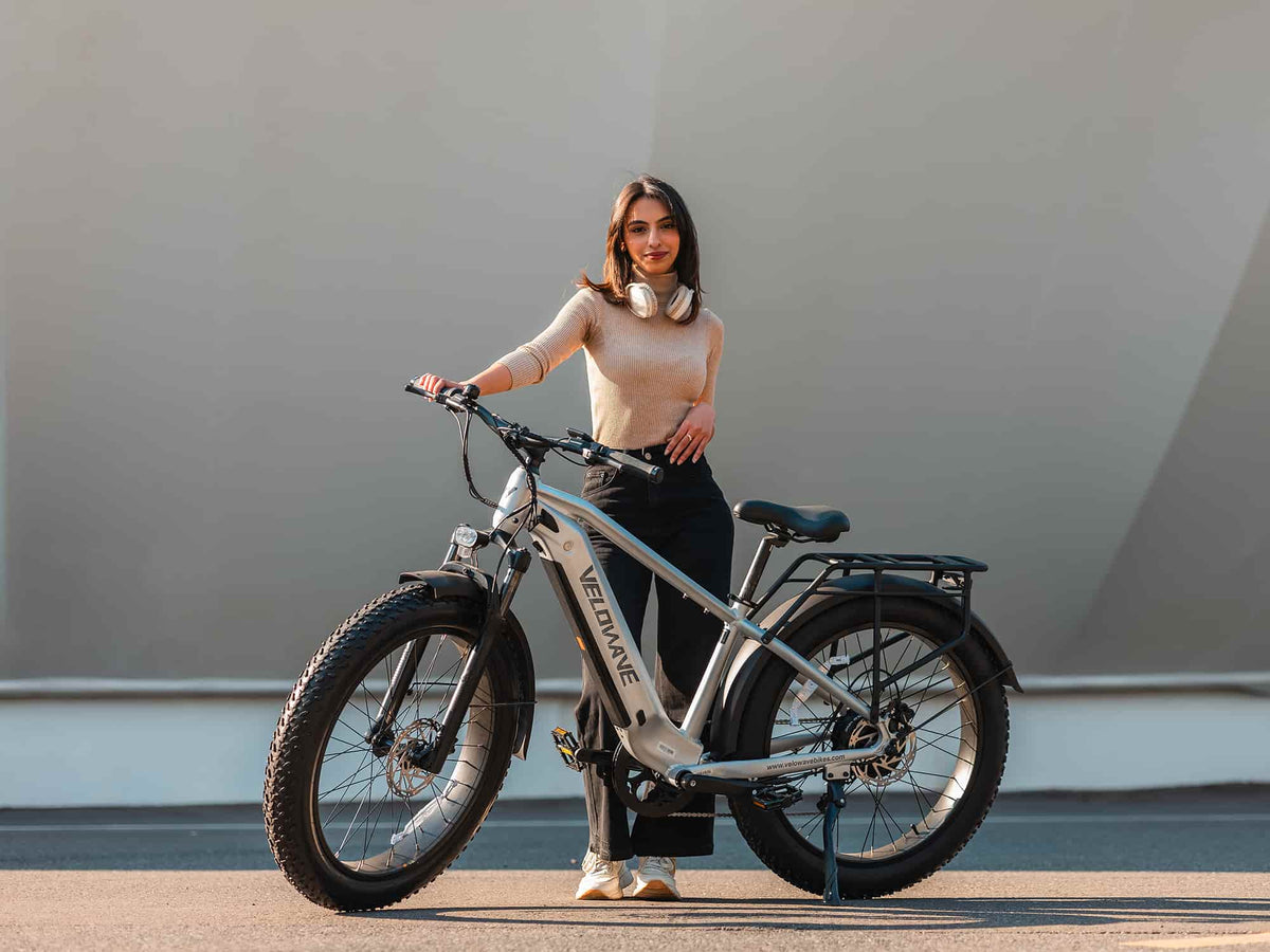 Velowave Ranger 3.0 electric bike product view with rear rack