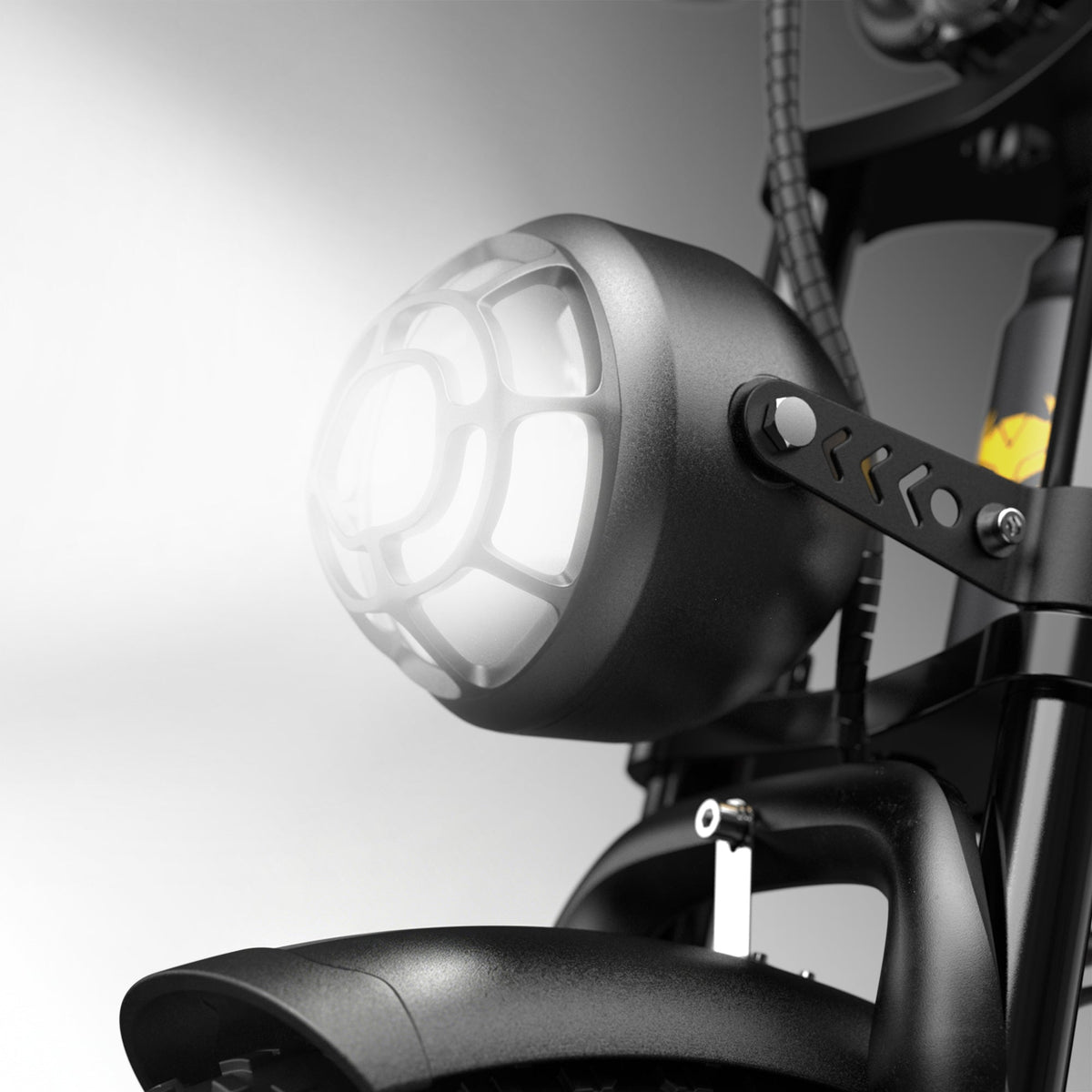 Round front headlight glowing on the CycRun 2.0