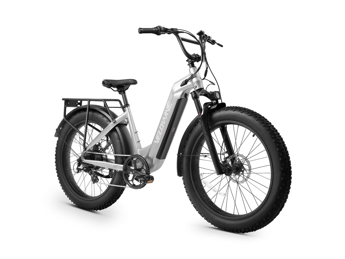 Black Velowave Ranger Step-Thru 2.0 shown from the rear drive-side angle