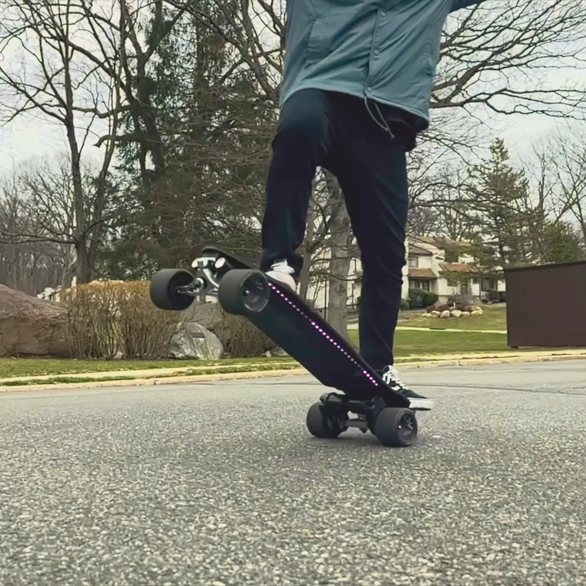 OMW Gladius electric skateboard integrated kicktail handle