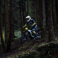 EKX M1 electric dirt bike, official product image 3
