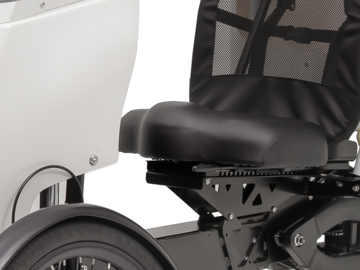 ENVO Veemo SE seat adjustment lever detail.