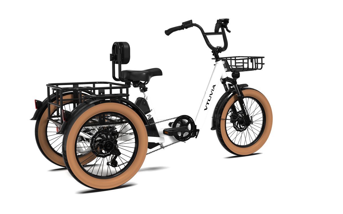 VTUVIA E-COZY electric trike in pearl white, rear three-quarter view